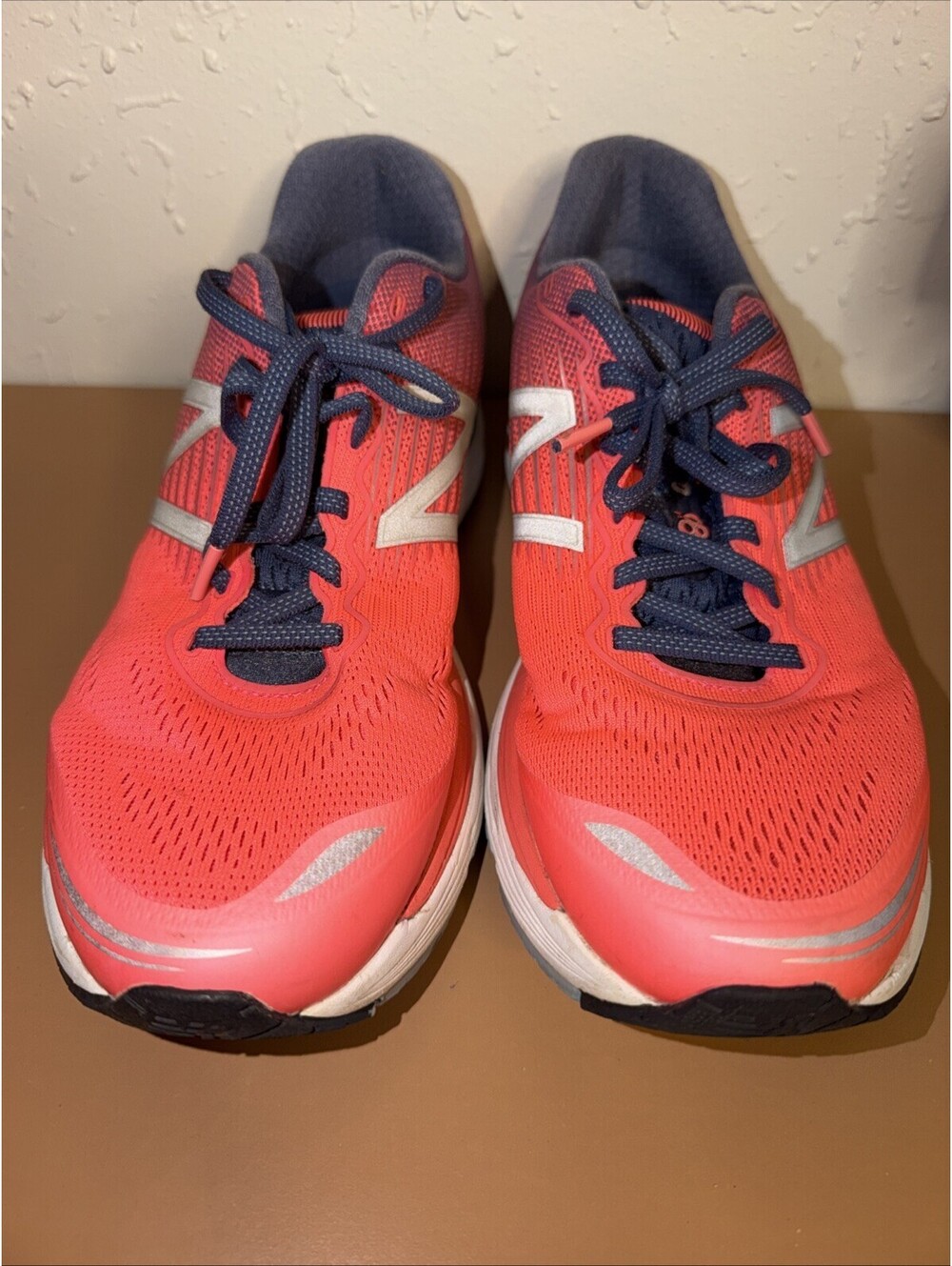 New Balance 880 V8 Womens US 11 - Pink Coral / Navy Running Shoes (M1)